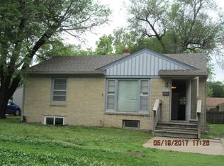 2413 N Garland Ave, Wichita, KS 67204