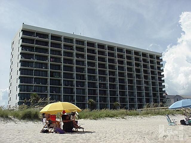 1st image of 1615 S Lake Park Boulevard #807