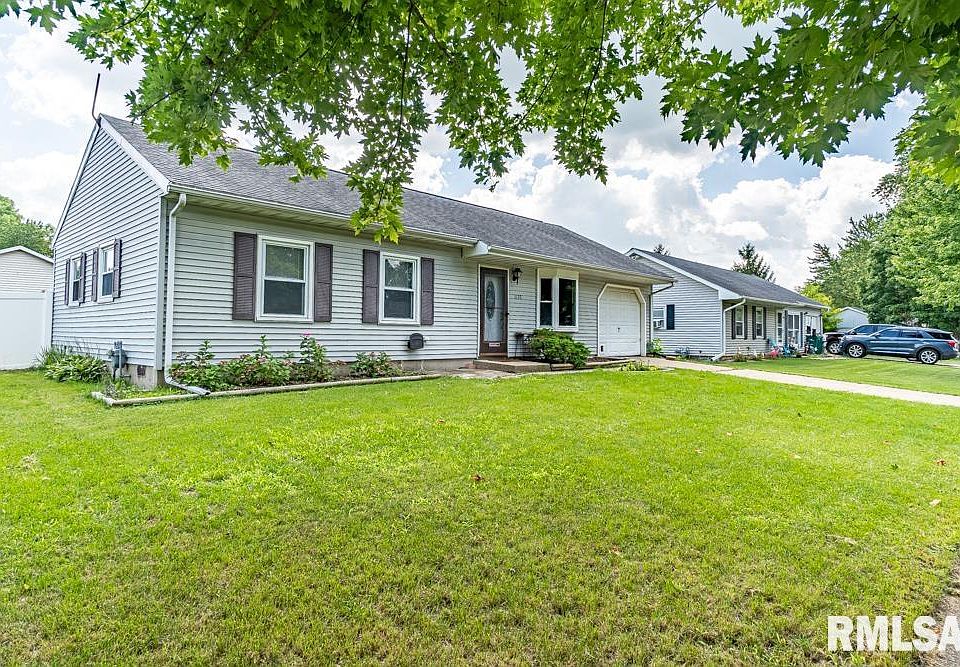 1133 E Main St, Granville, IL 61326 Zillow