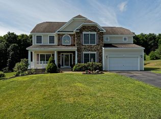 15 Addison Way, Clifton Park, NY 12065