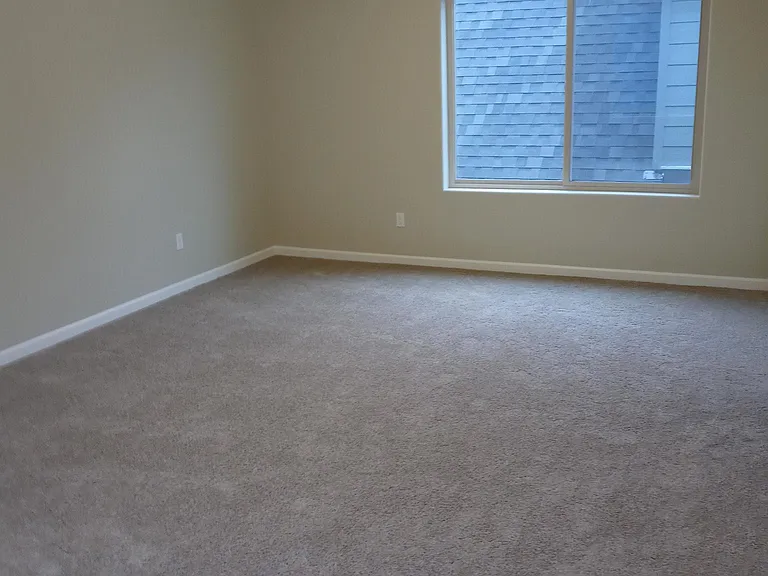 8005 NE Sabo St — Photo 18