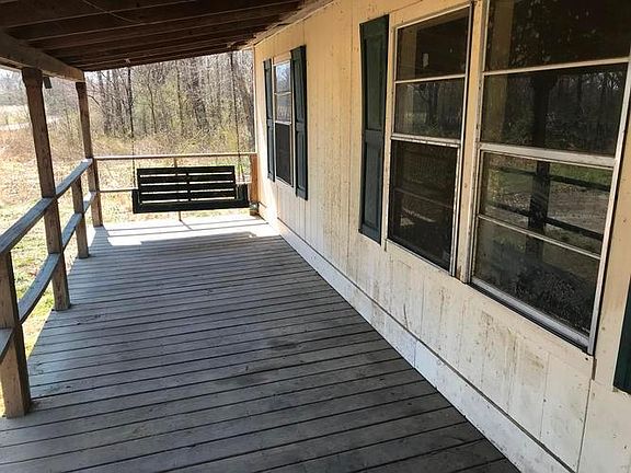 FRONT PORCH W/ SWING