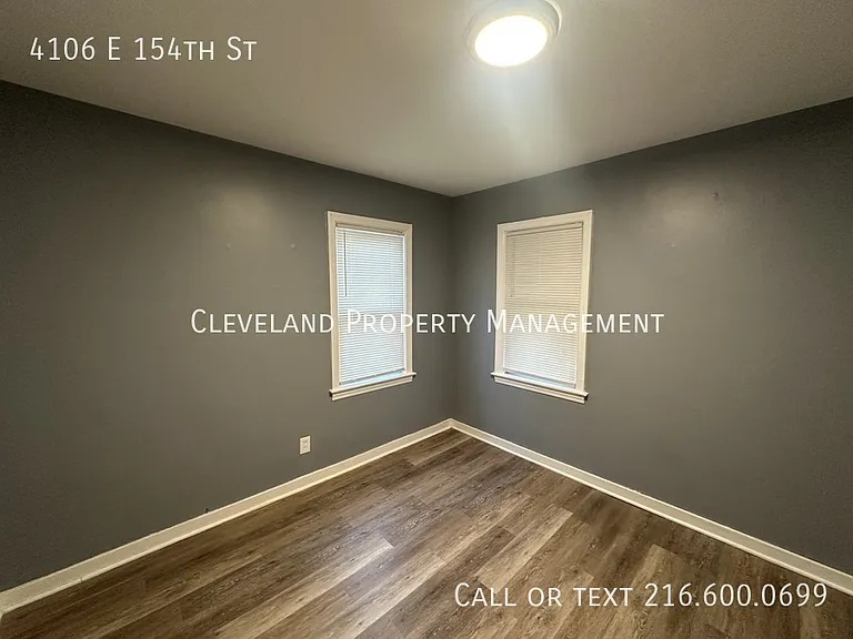 4106 E 154th St — Photo 5