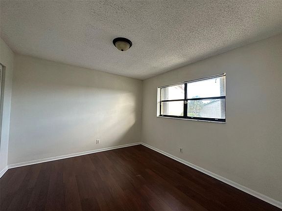 4th image of 22415 SW 61st Way #202