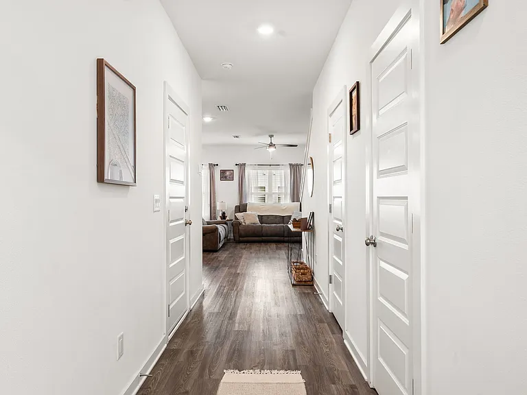 5899 Tyndall Pl — Photo 2