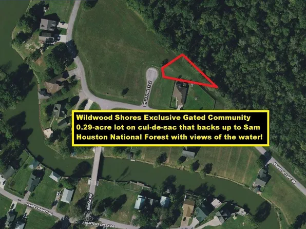4 Wild Forest Ct, Huntsville, TX 77340