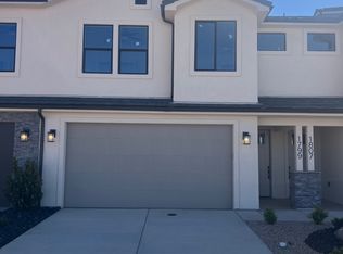 504 E Heritage Place Dr, Washington, UT 84780
