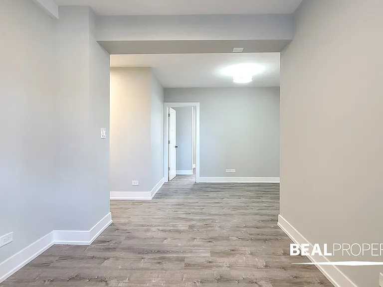 505 West Belmont Ave — Photo 92