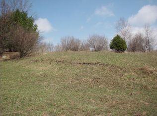 W Adams Rd, Pentwater, MI 49449