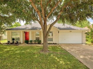 307 Cottonwood Ln, Pflugerville, TX 78660