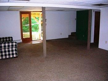 DOWNSTAIRS FAMILY ROOM W/FRENCH DOORS TO PATIO AREA!