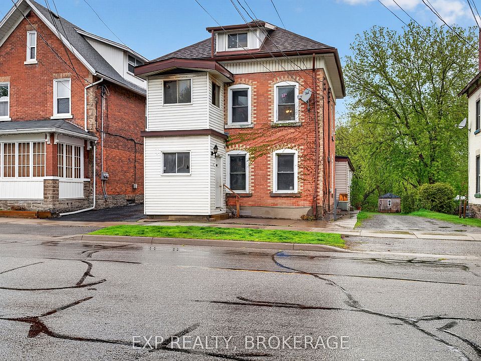 1st image of 342 King St W