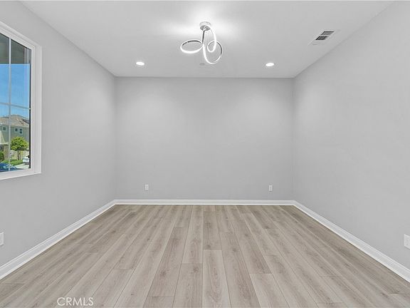 5th image of 32063 Dayspring Way