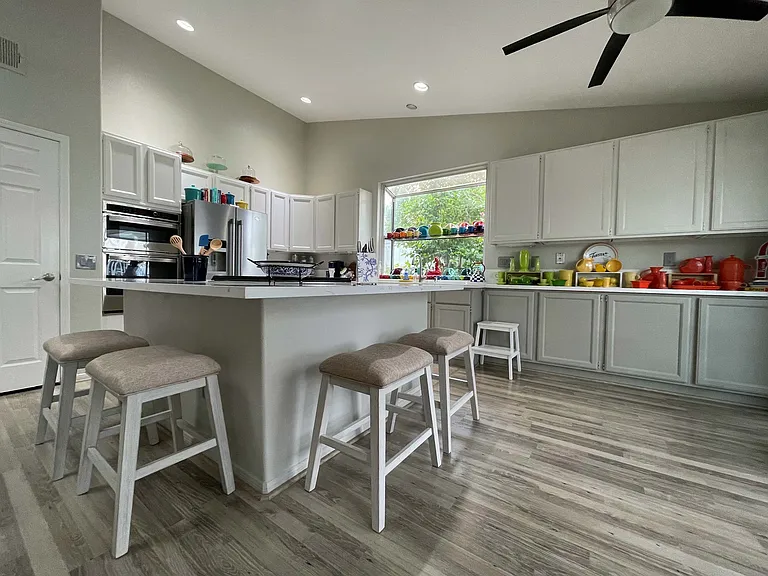 1148 Masterpiece Dr — Photo 11