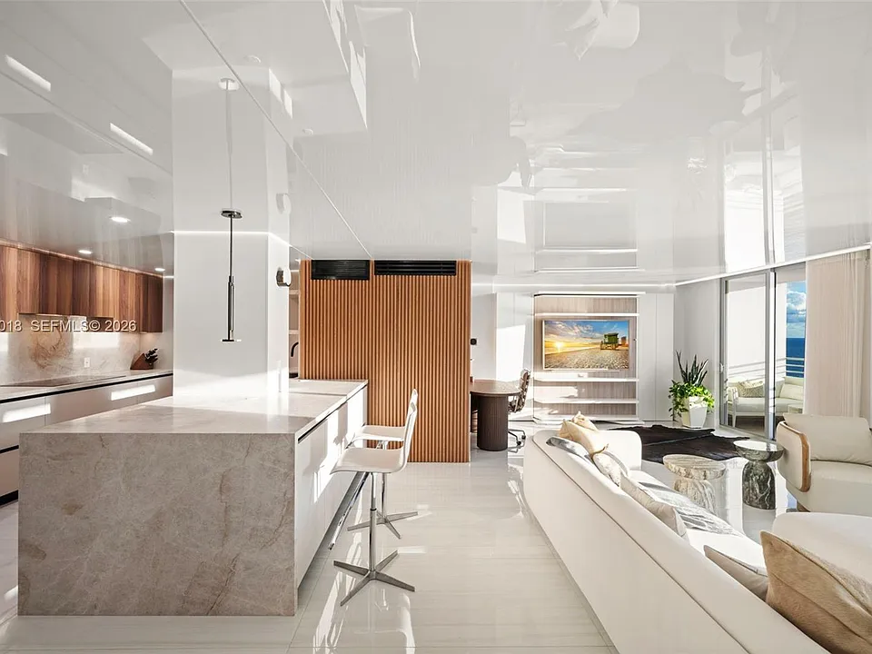 5555 Collins Ave #16H