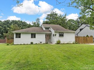 8138 Mattingridge Dr, Charlotte, NC 28270