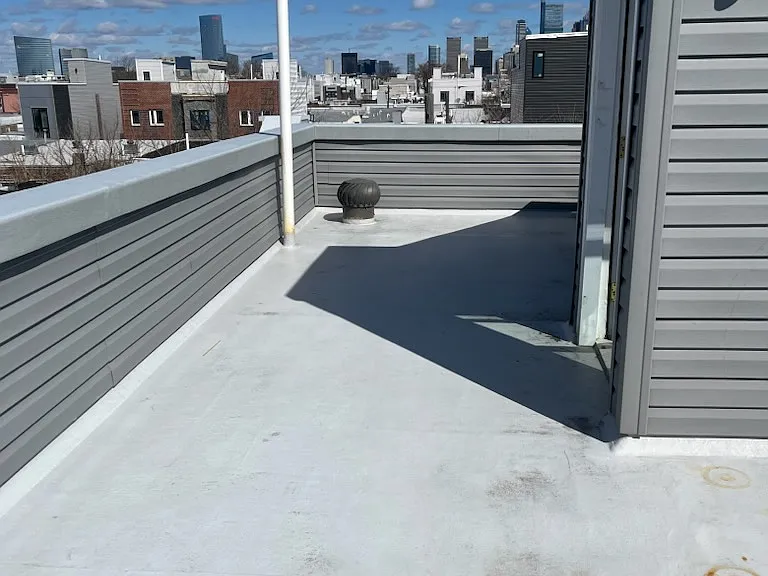 2036 Pierce St — Photo 12