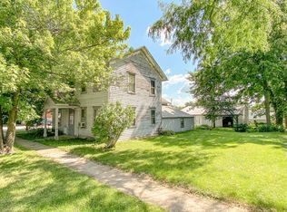 602 S Main St, Yorkville, IL 60560