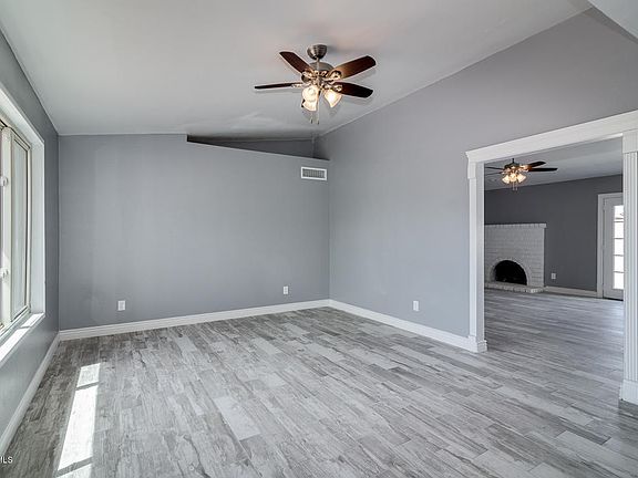 4th image of 4311 N 108th Ave