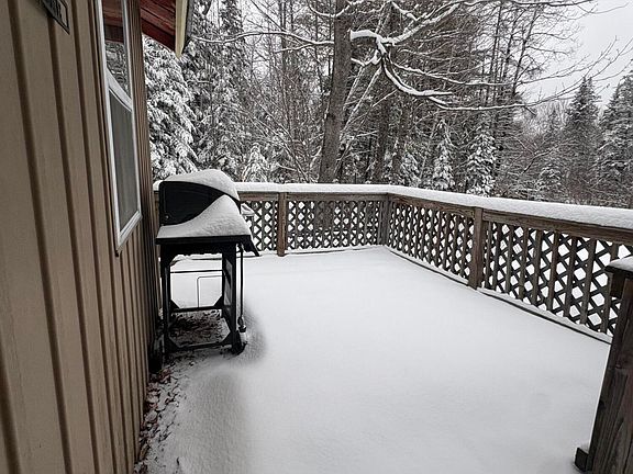 3rd image of 530 Foster Hill Road