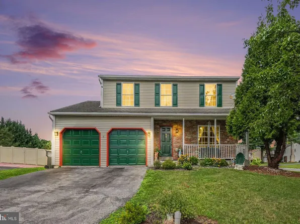 100 W Welsh Dr, Douglassville, PA 19518