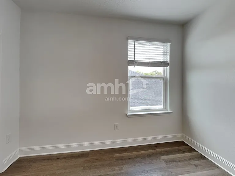 1526 Blue Nile Point — Photo 23