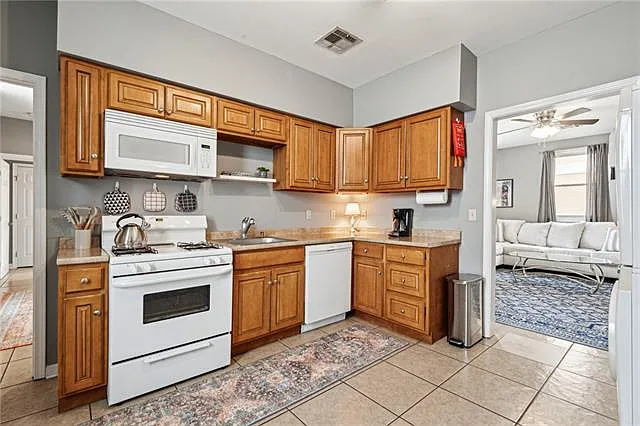 526 S Saint Patrick St #B — Photo 6