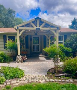8356 Lower River Rd, Grants Pass, OR, 97526