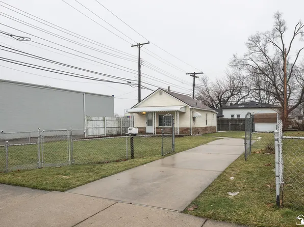 14822 Fordline St, Southgate, MI 48195