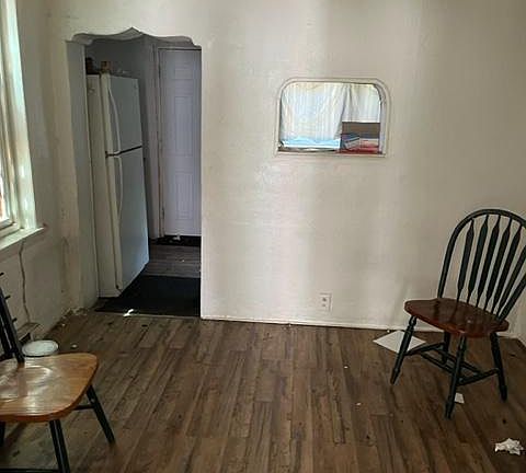 4th image of 3112 N Sheridan St