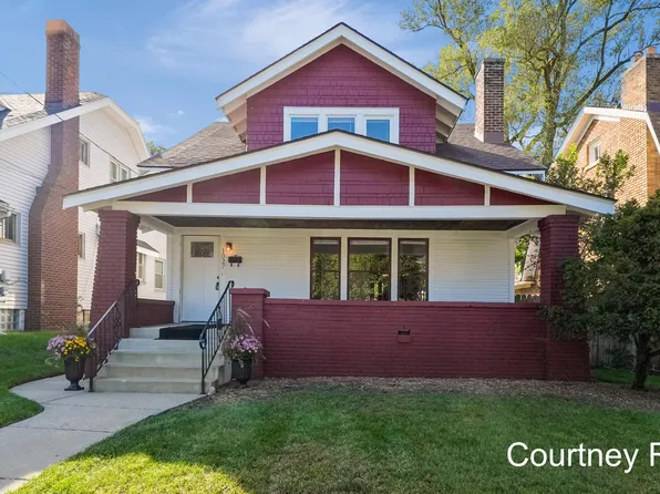1027 Underwood Ave SE, Grand Rapids, MI 49506