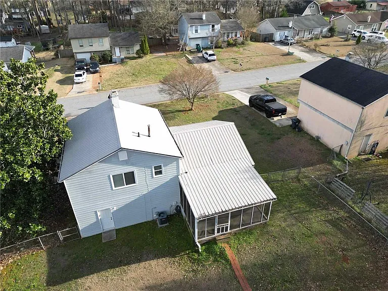 2995 Meadow Wood Ct — Photo 2