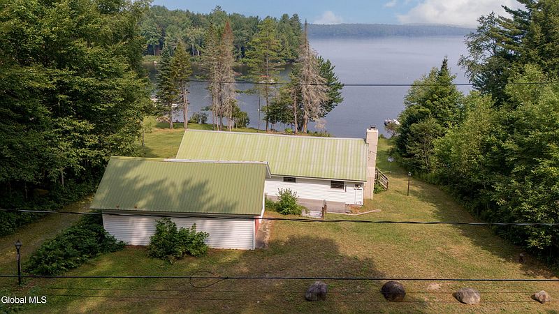4th image of 113 Brown Point Drive