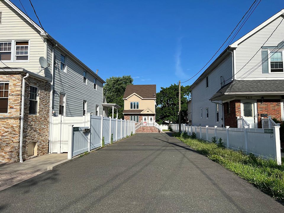 1st image of 493 Villa Ave #A