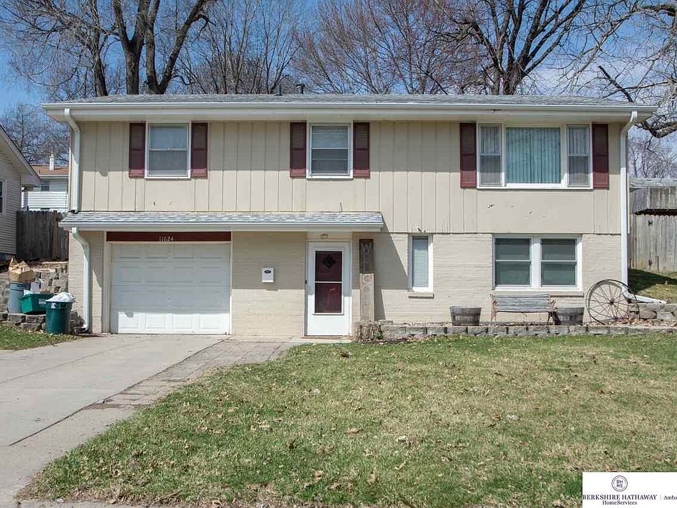1st image of 11624 Westwood Ln