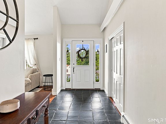 4th image of 117 Brookmoor Road