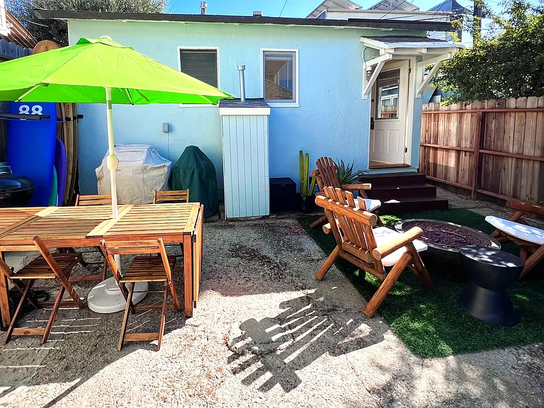 Private Secured Gated, Patio area, Redwood Fences. Furniture/BBQ/Fire pit included
