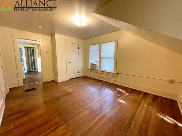 Humboldt St 717, 717 Humboldt St APT 3, Manhattan, KS 66502