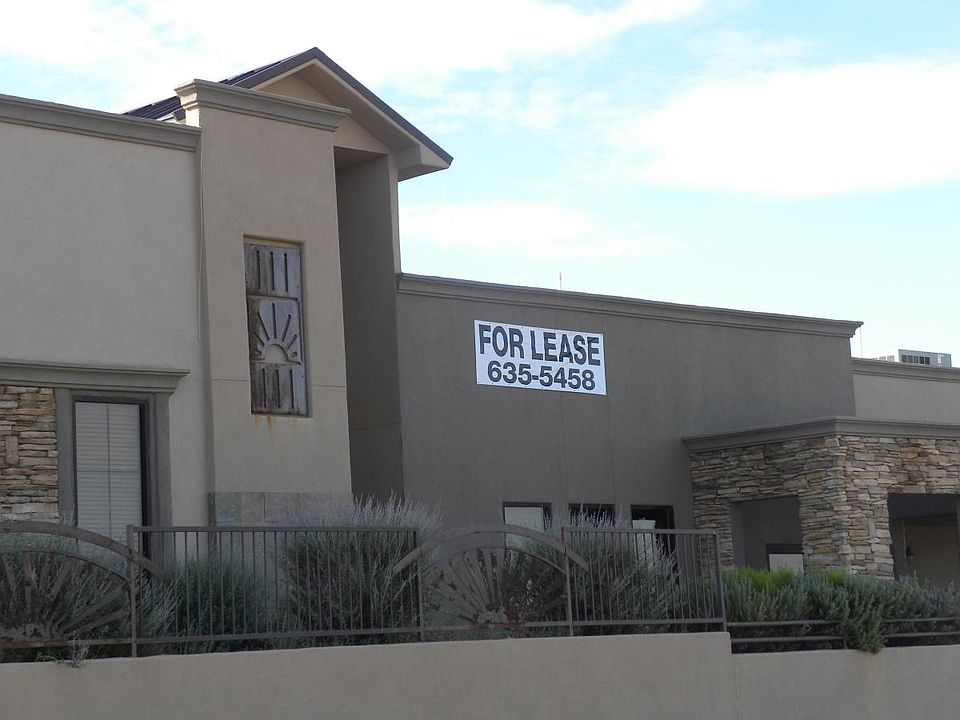 Upscale Commercial Space