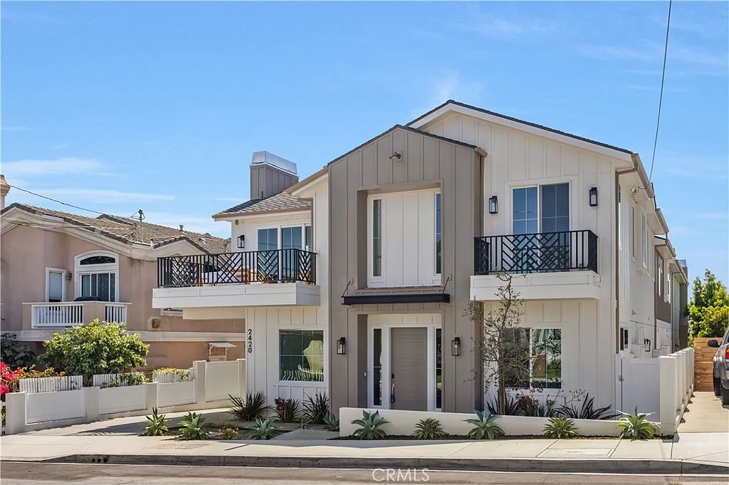 4 bed, 2039 sqft, $8,995 — Photo 3