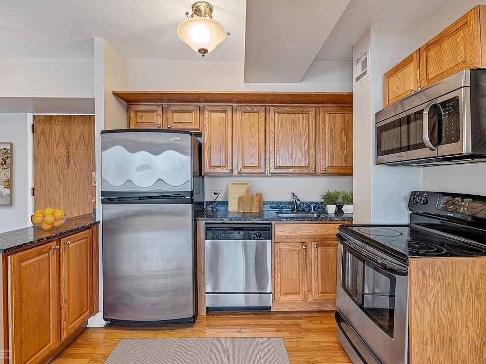 1st image of 4180 N Marine Dr APT 207