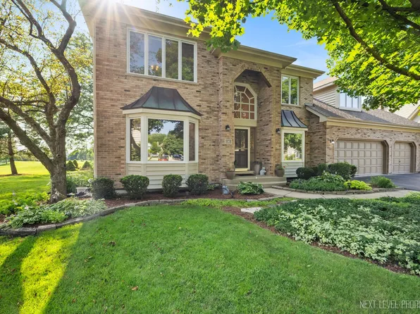 1608 Bunker Ct, Geneva, IL 60134