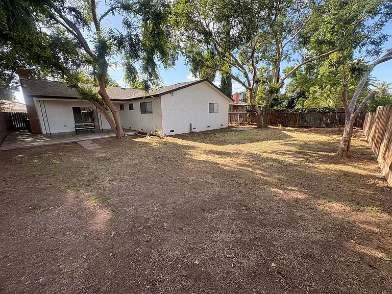 6116 N Marty Ave — Photo 14