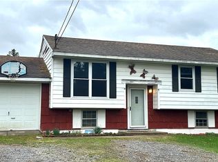 6428 W Carter Rd, Rome, NY 13440