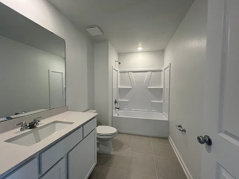 3478 Howell Dr — Photo 15