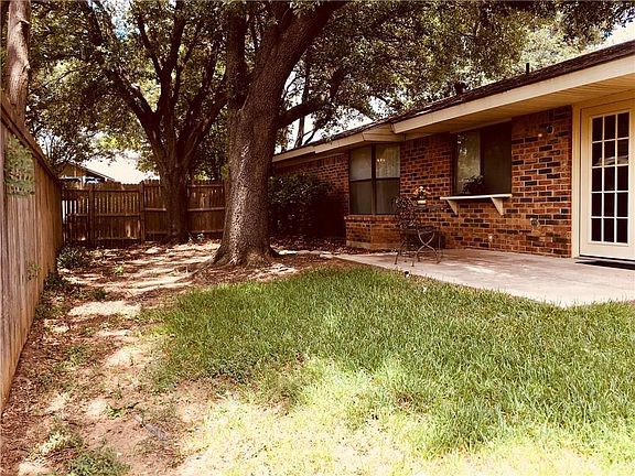 4th image of 750 Mockingbird Dr