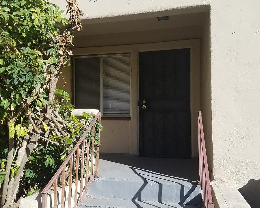1st image of 134 N Soto St
