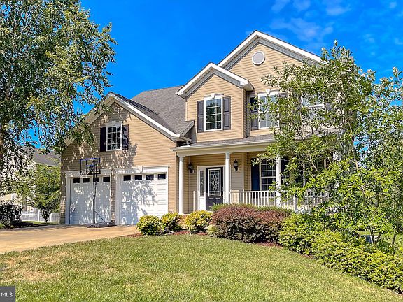 2nd image of 44078 E Leola Ct