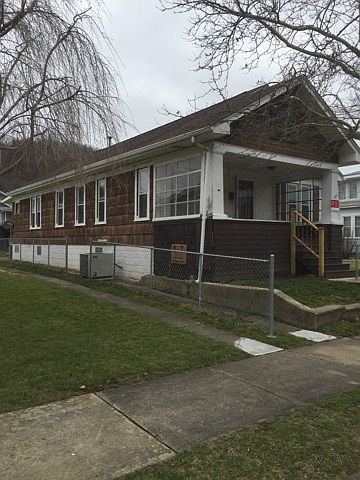 1st image of 3423 Lincoln Ave