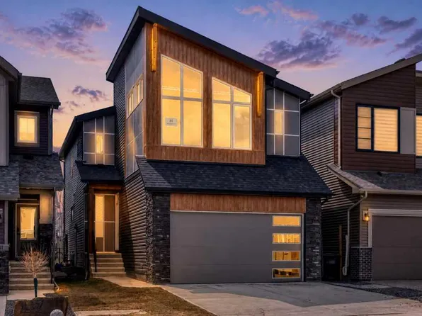 55 N Silver Spruce Grv SW, Calgary, AB T2X 5L9